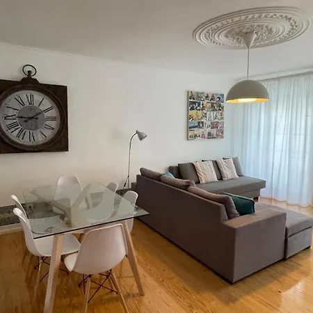 Beautiful Downtown Appartement